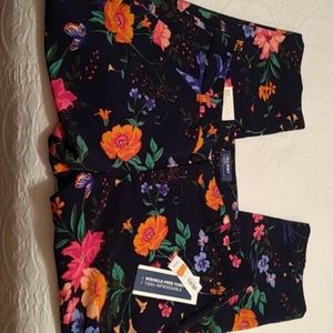 NWT Old Navy Tropical Dress Pants